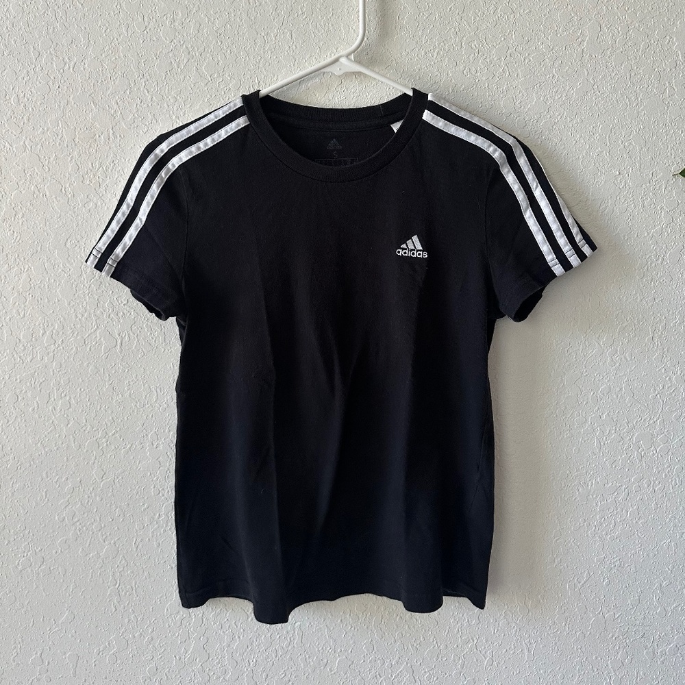 Adidas top